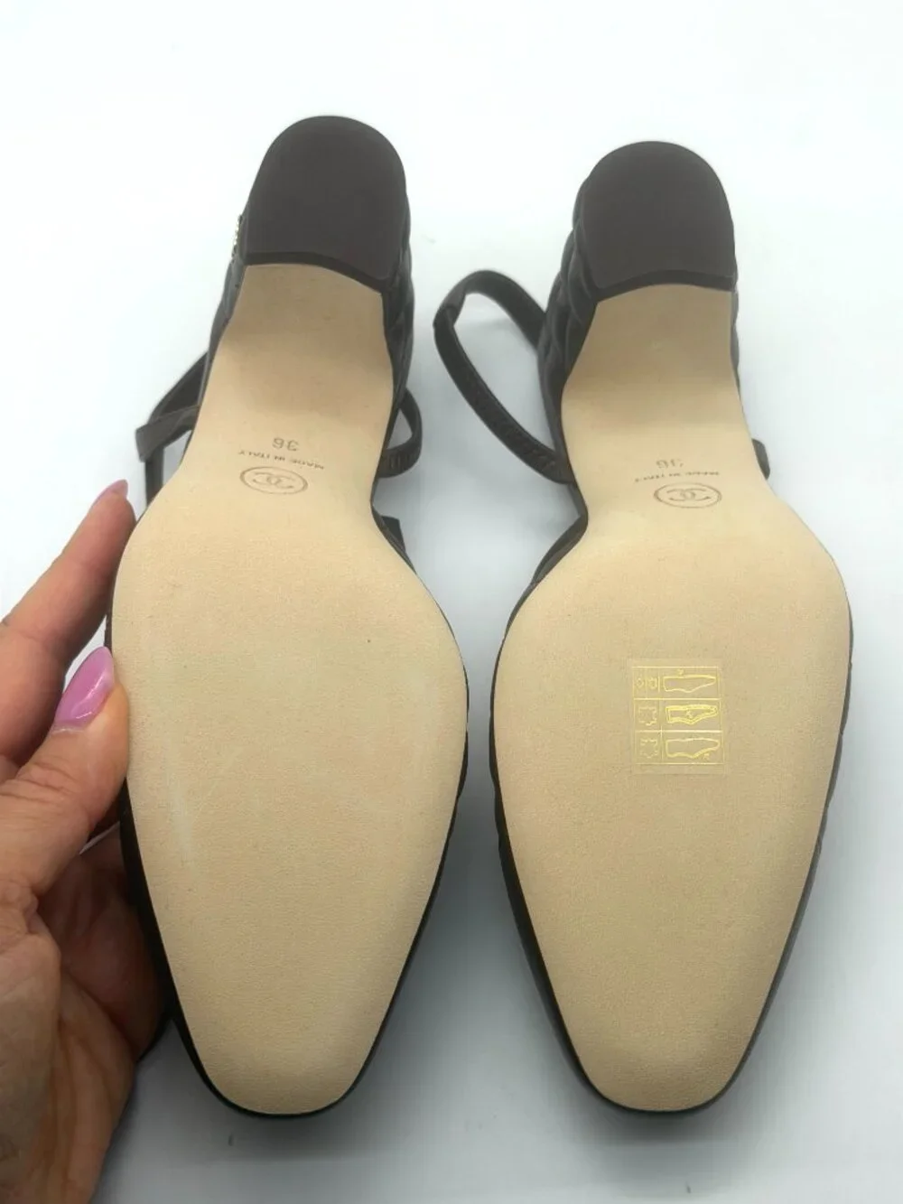CHANEL 26B Coco Quilted Leather Mademoiselle Slingback Sandals Block Heels Pump